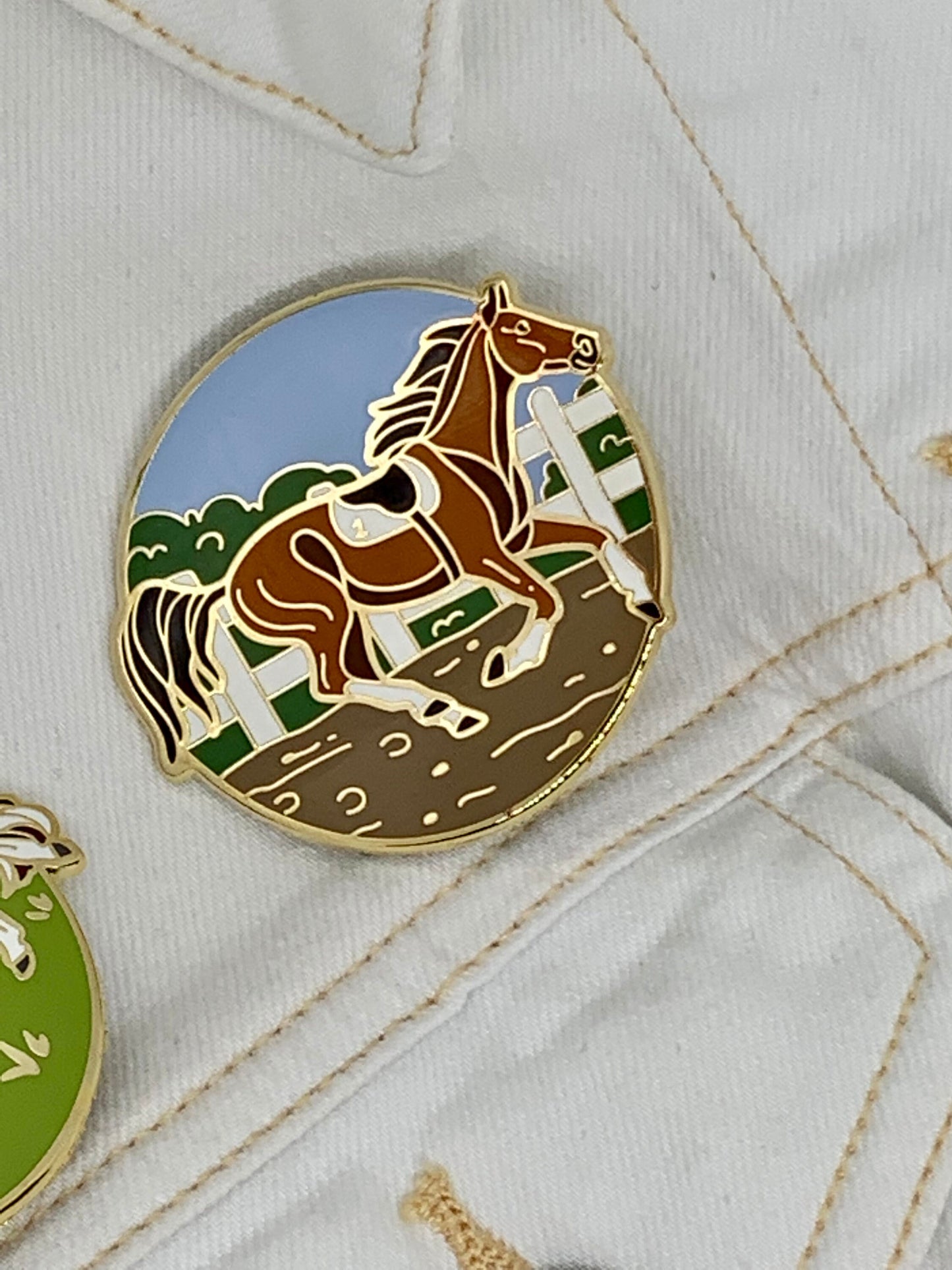 Thoroughbred Horse Enamel Pin